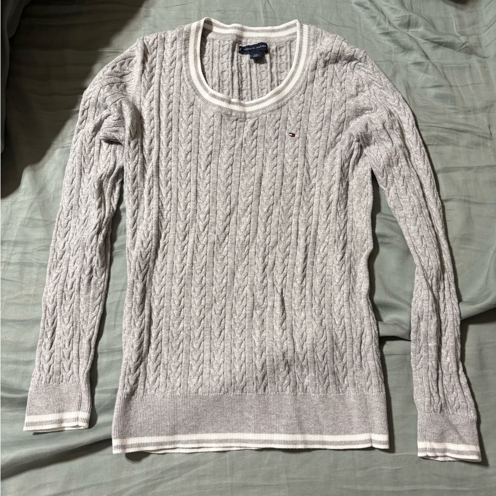 Tommy Hilfiger Light Gray Cable Knit Sweater